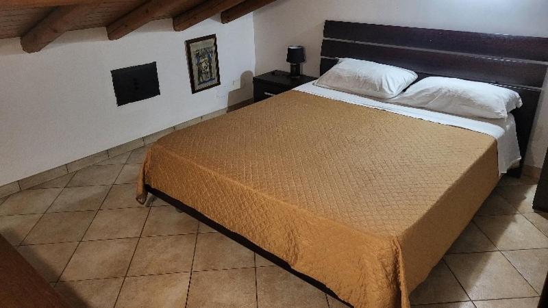 Casa Vacanza Lmt Aci Catena Zewnętrze zdjęcie