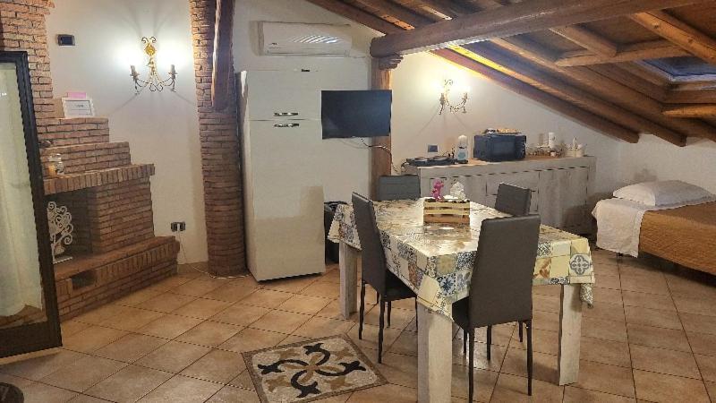 Casa Vacanza Lmt Aci Catena Zewnętrze zdjęcie